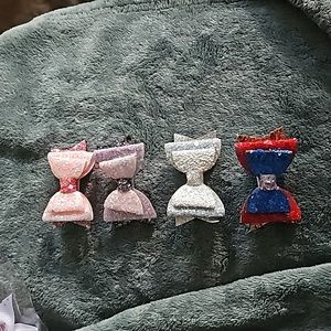 Hair bows..u get all 4